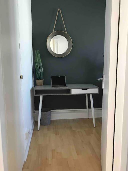 Appartamento Super-Convenient, 3 Mins To Kings Cross Londra Esterno foto